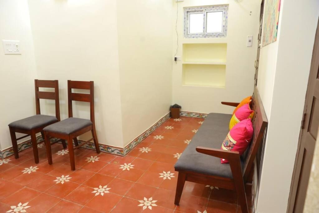 Heritage Home With 3 Bed/3 Bath With Kitchen In A Residential Neighborhood. 마두라이 외부 사진