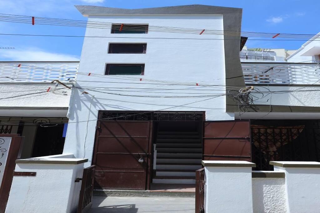 Heritage Home With 3 Bed/3 Bath With Kitchen In A Residential Neighborhood. 마두라이 외부 사진