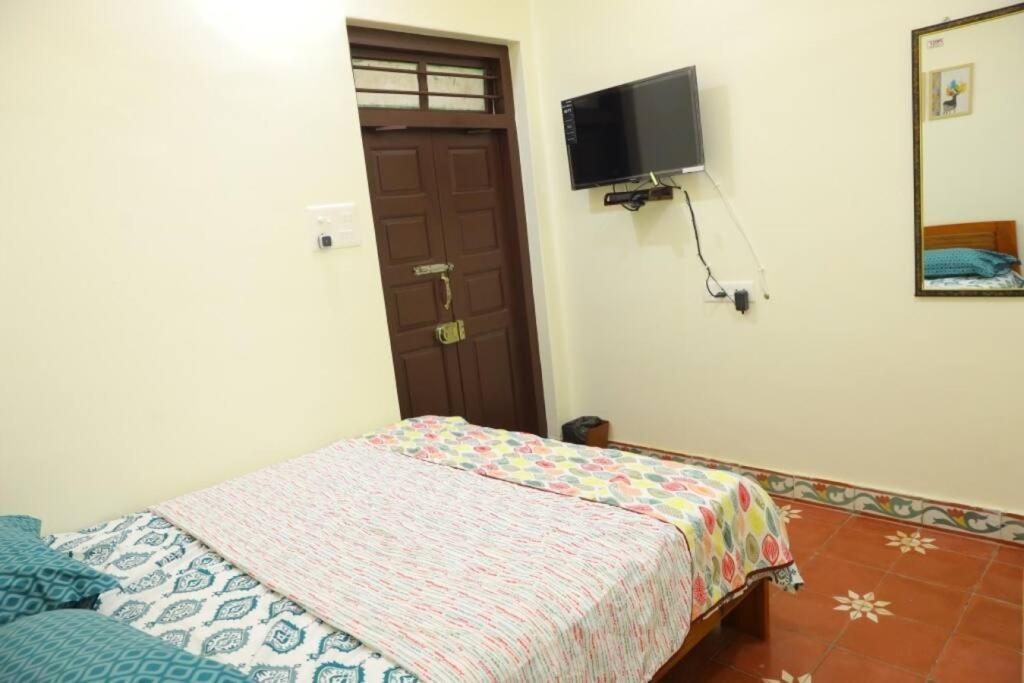 Heritage Home With 3 Bed/3 Bath With Kitchen In A Residential Neighborhood. 마두라이 외부 사진