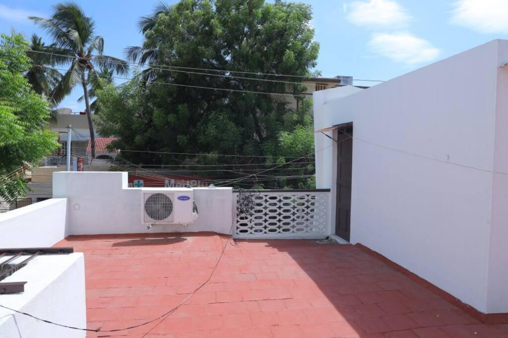 Heritage Home With 3 Bed/3 Bath With Kitchen In A Residential Neighborhood. 마두라이 외부 사진